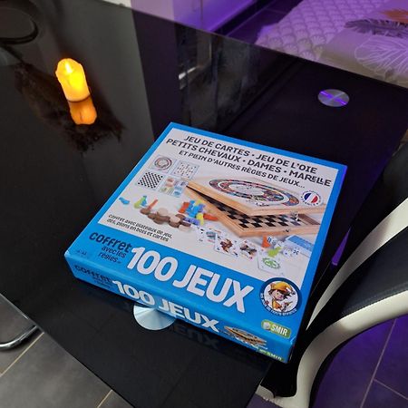 Les Charmes-Balneotherapie-Videoprojecteur-Netflix Baume-les-Dames Dış mekan fotoğraf