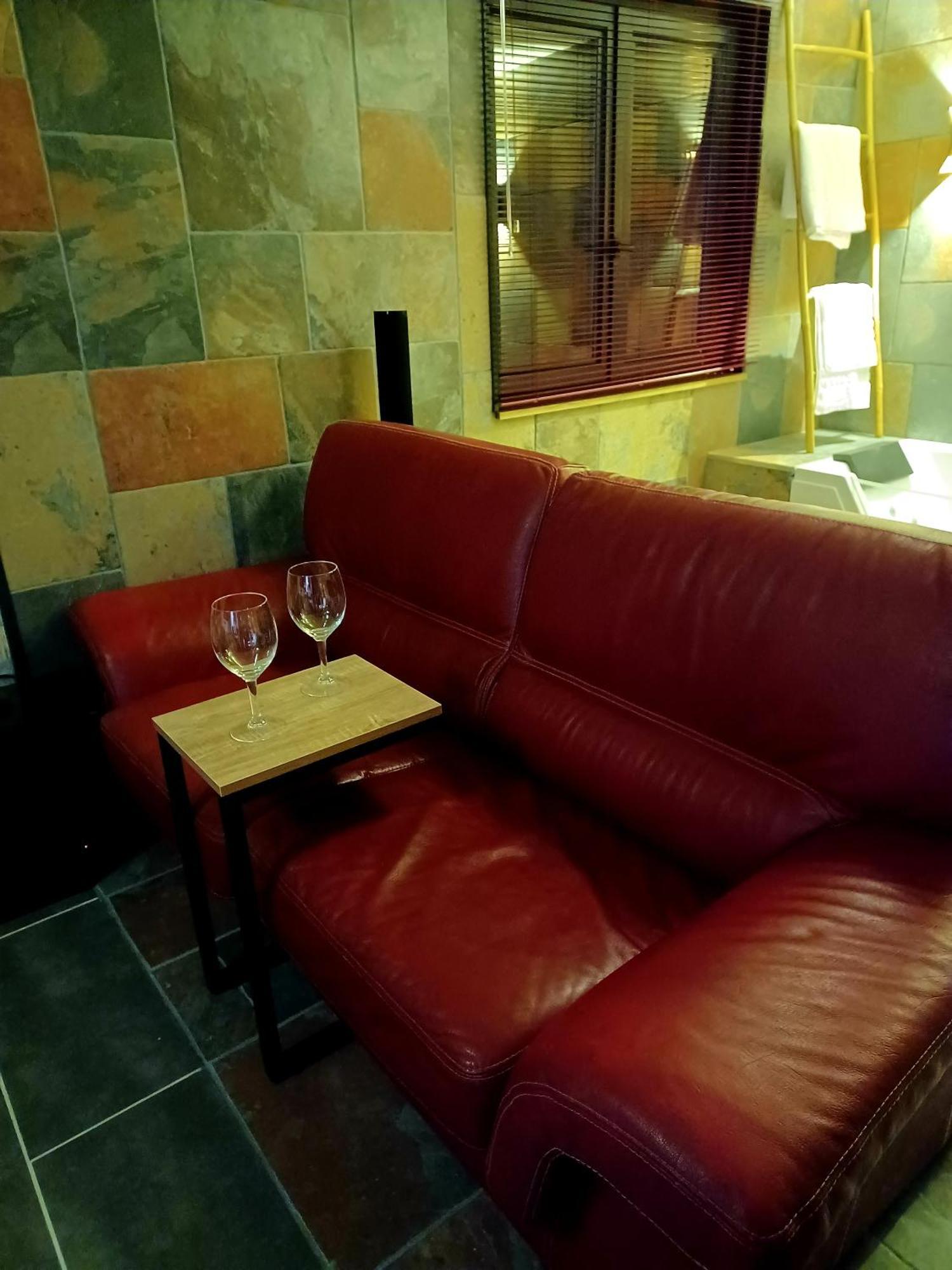 Les Charmes-Balneotherapie-Videoprojecteur-Netflix Baume-les-Dames Dış mekan fotoğraf